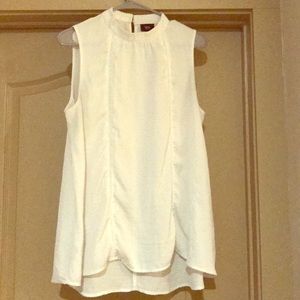 Mossimo sleeveless blouse